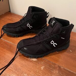 On Running Men's Black Trail Boots